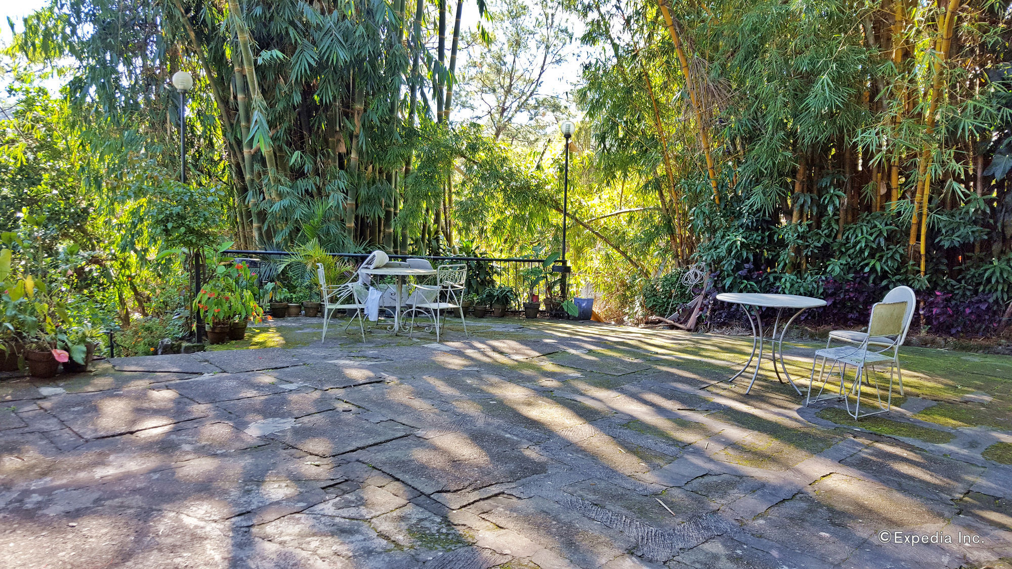 Mountain Lodge And Restaurant Baguio City Exteriör bild